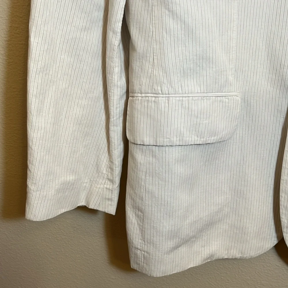 Calvin Klein White Striped Sport Coat Blazer